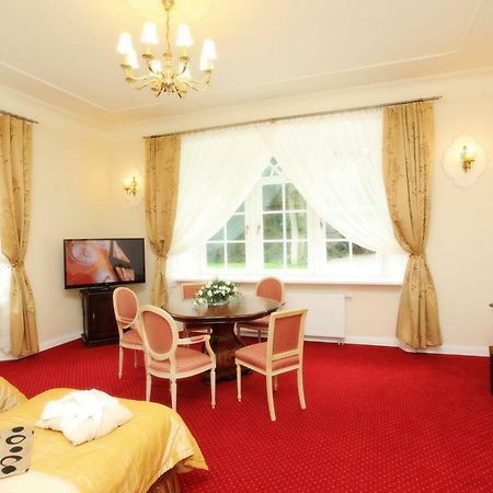 Hotel Dwor Sójki Extérieur photo