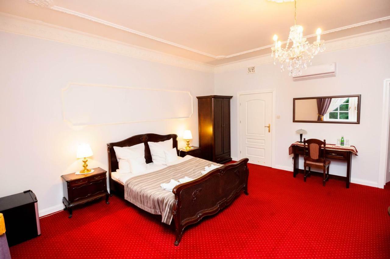 Hotel Dwor Sójki Extérieur photo