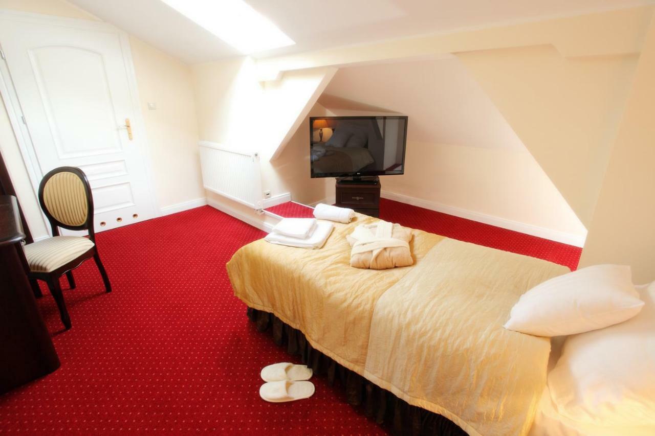 Hotel Dwor Sójki Extérieur photo